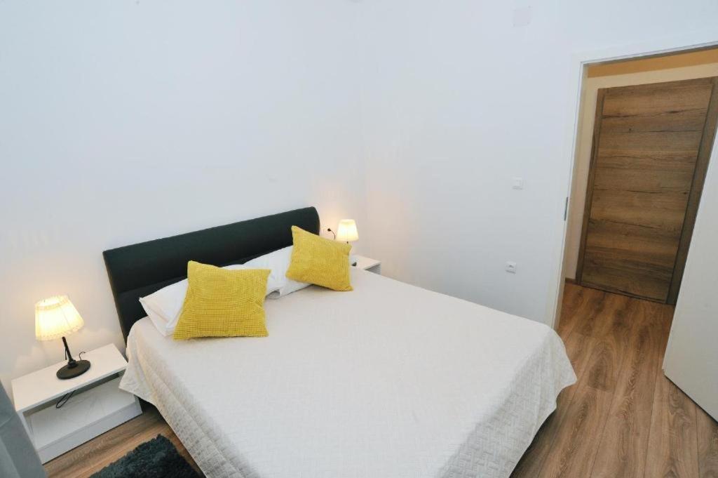 Rooms Patricija 2 Zadar Eksteriør bilde