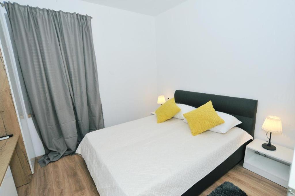 Rooms Patricija 2 Zadar Eksteriør bilde
